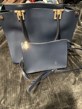 Classic Navy Tote with Crossbody Pouch - Women's Bag